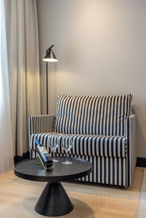 Cora Hotel Сплит Экстерьер фото